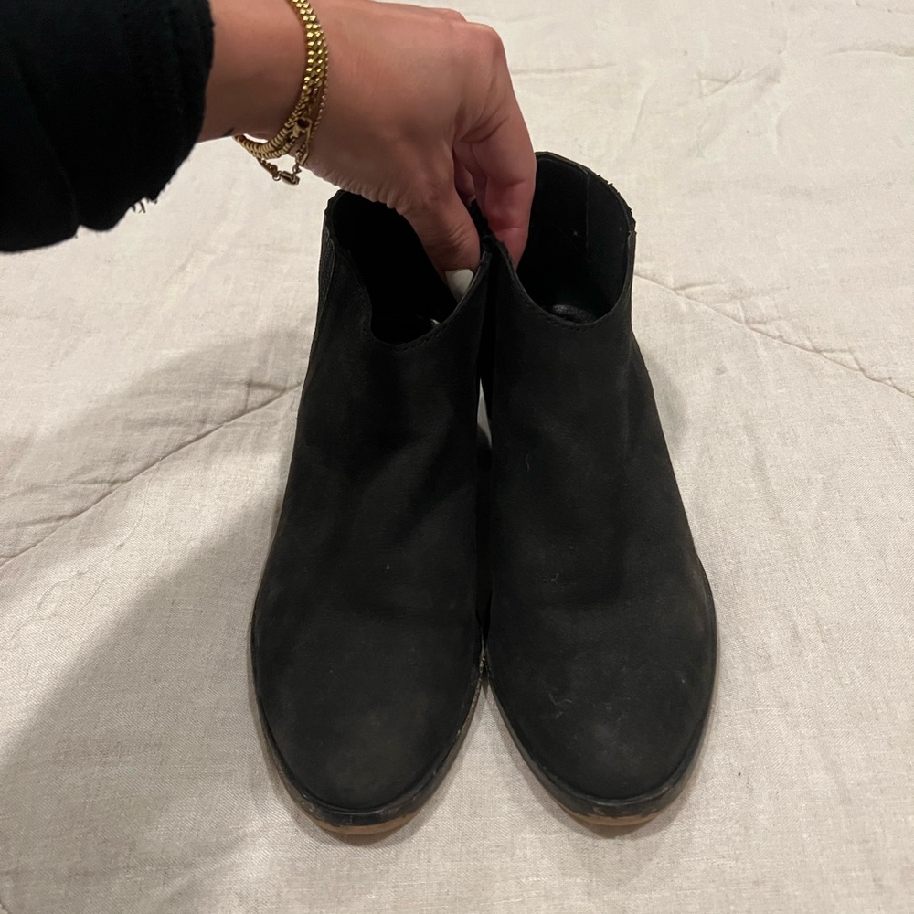 Dolce Vita Short Western Booties